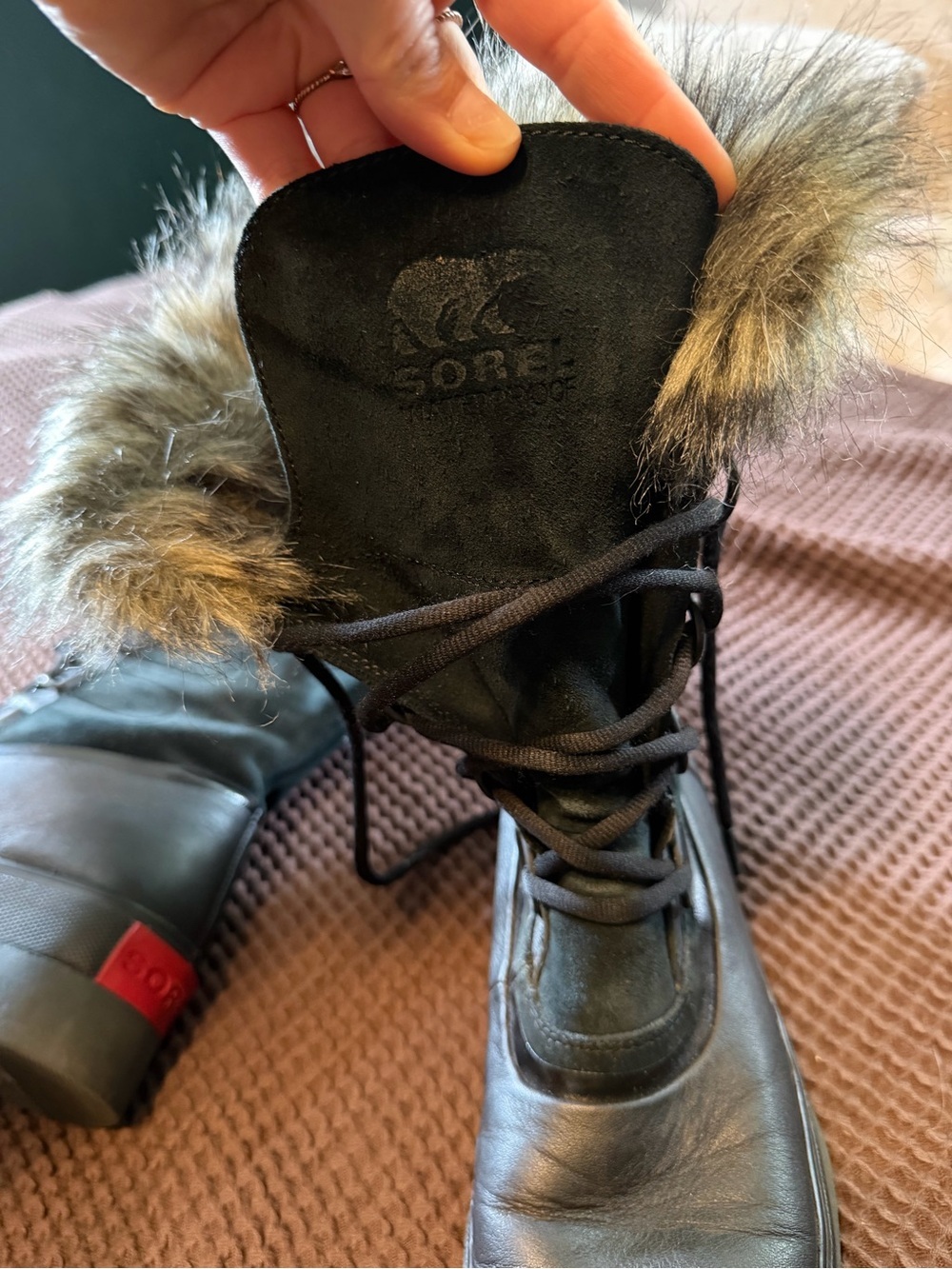 Sorel “Joan of Arc Next” Lace-Up Faux Fur Winter Waterproof Boots, Sz 8.5 - Picture 8 of 10